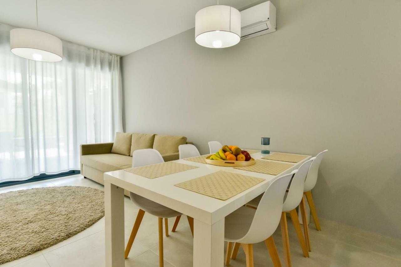 Oasis Beach IX Torrevieja Exterior photo