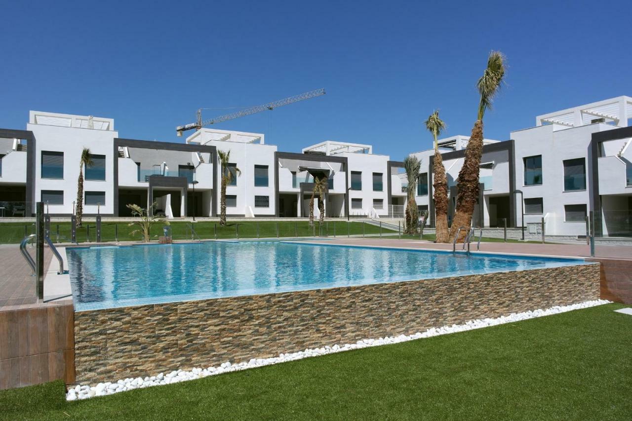 Oasis Beach IX Torrevieja Exterior photo